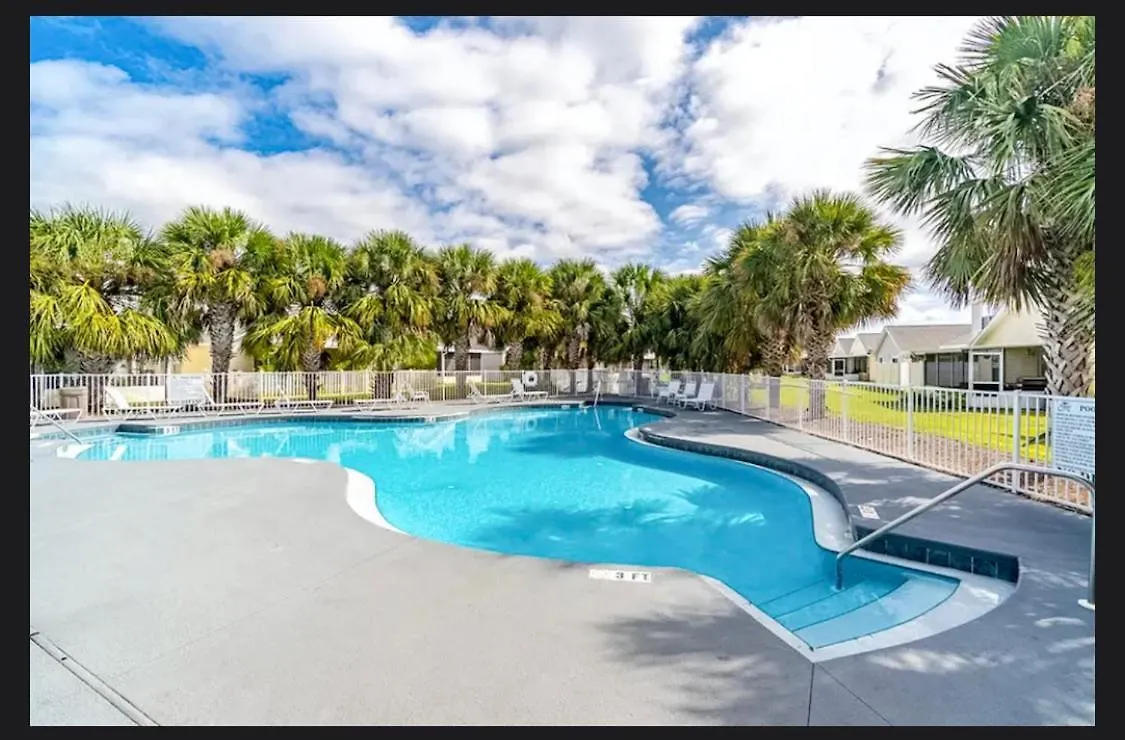 Semesterbostad Palm Cove Blue Lagoon Panama City Beach